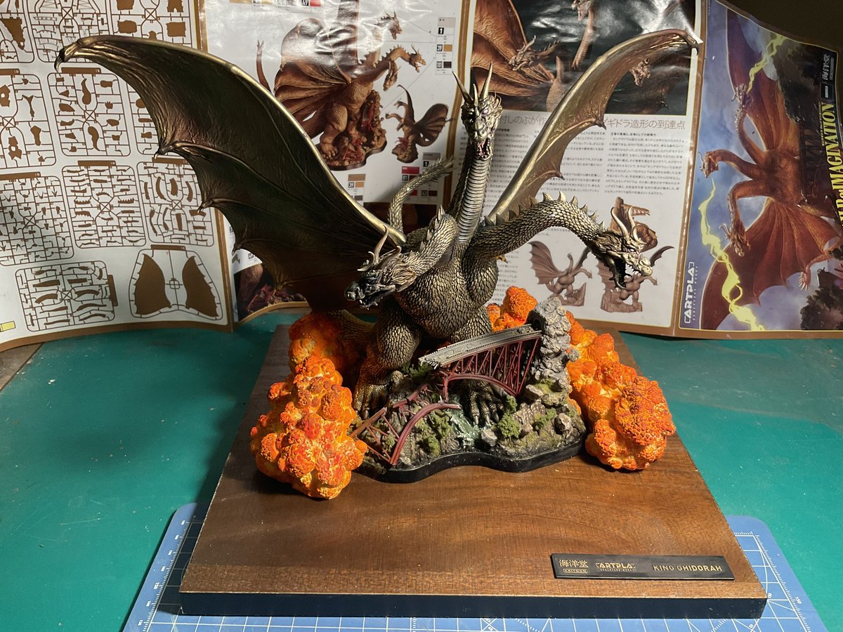 takuji_diorama's tweet photo. そのビハインド・シーン。
基本的に石粉粘土の盛り削りです。
着色はターナーのアクリルガッシュ。
何度かやり直していますが、まだ手を加えるかも。

#ARTPLAモニターキャンペーン予定
#海洋堂する https://t.co/4TOKNBuRGA