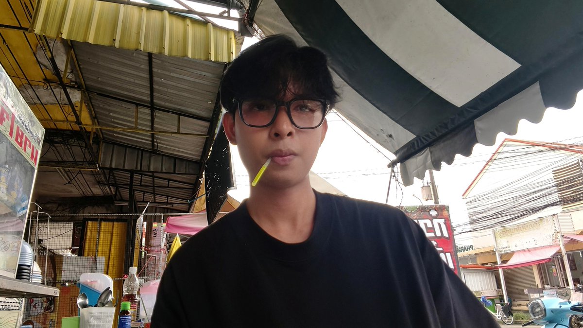 Suu_peemm's tweet photo. บริการรถมอเตอร์ไซค์รับจ้าง #อุบลราชธานี https://t.co/1j2idSMzMS