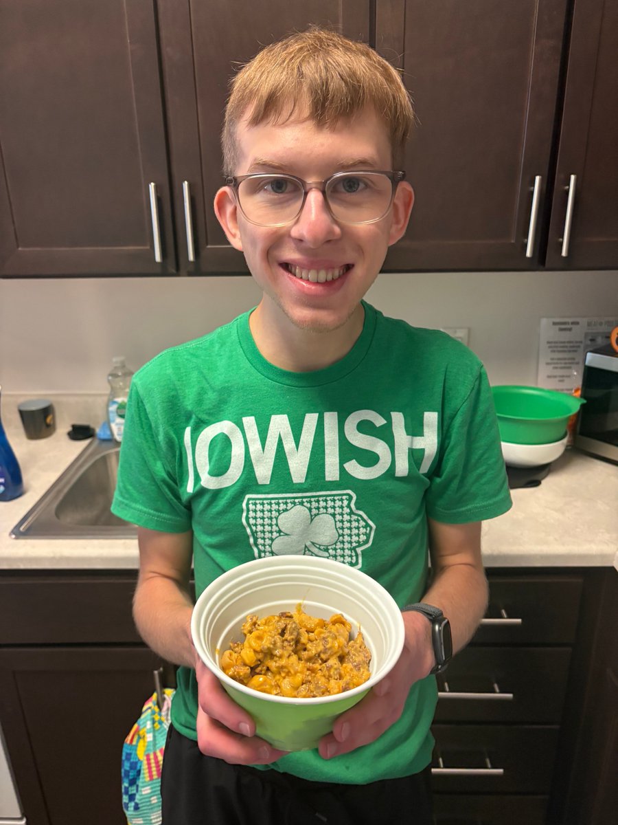 UIREACHProgram's tweet photo. Check out what students have been making during Cooking Lab! https://t.co/cNmkTo3fgh