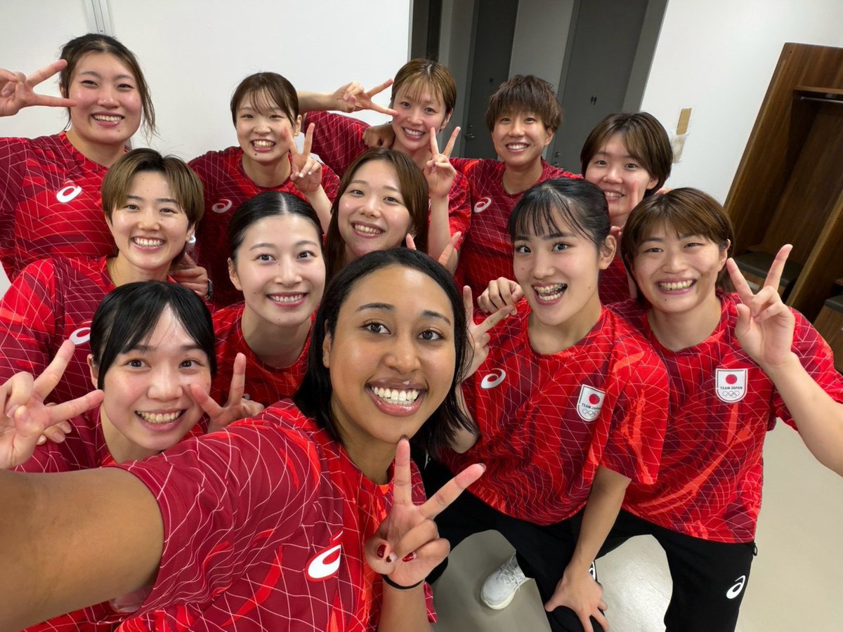 JAPAN_JBA's tweet photo. Gold Medal Game tonight!

🏆第20回アジア競技大会(2026／愛知・名古屋）
🔥決勝
🆚韓国
⏰本日 (9/26) 19:20 TIPOFF
📍愛知国際アリーナ
📡配信：U-NEXT生配信  

チケット残りわずか：https://t.co/6QPqVzOE1d 

#日本一丸 #AkatsukiJapan
#TEAMJAPAN #ともに一歩踏み出す勇気を https://t.co/N92J9JS1ga