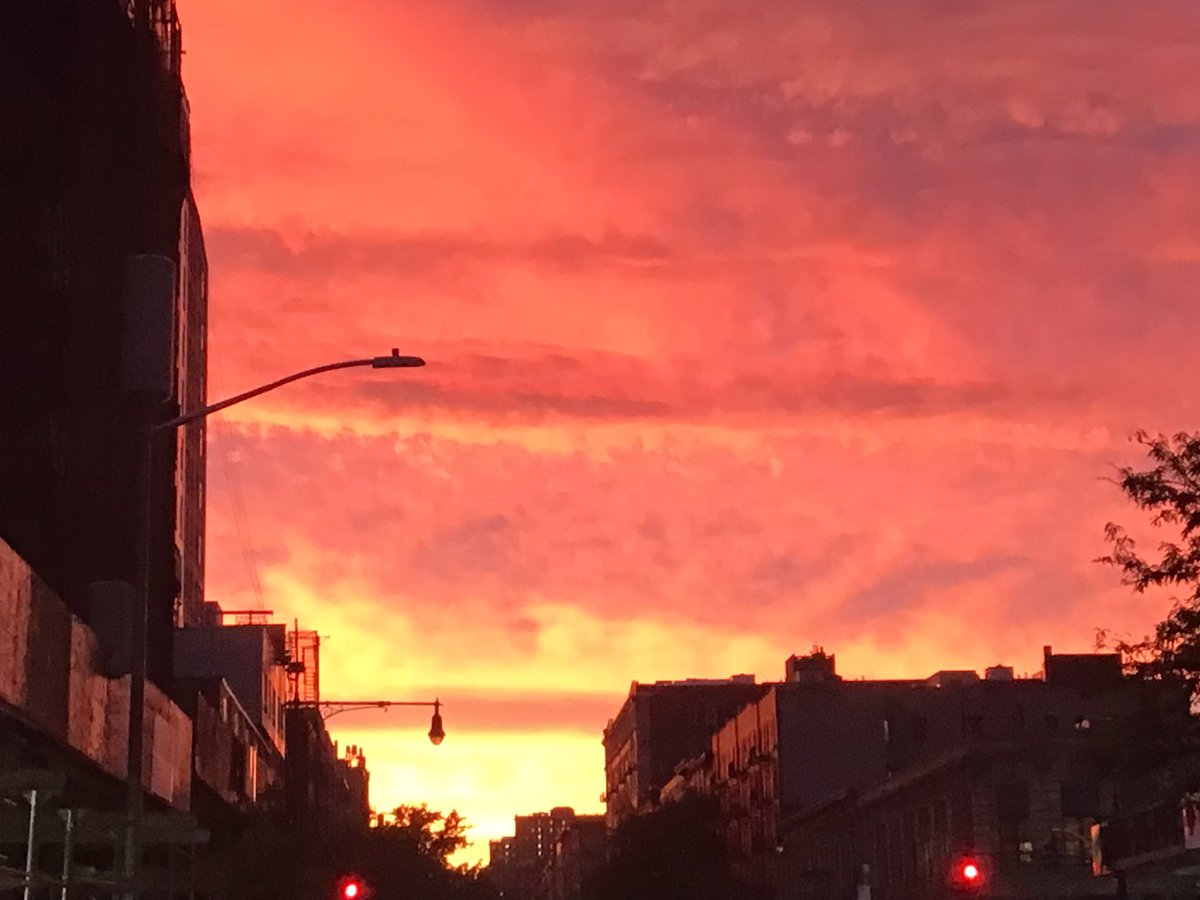 Mothy_12's tweet photo. Took this while heading home https://t.co/C8O8zyfeQH