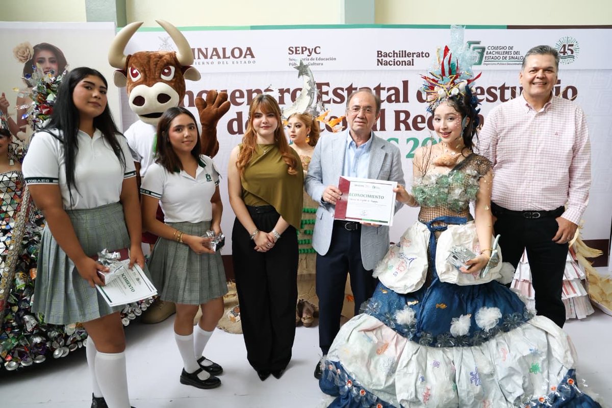 CobaesSinaloa's tweet photo. #NoticiasCOBAES | Creatividad y conciencia ambiental destacaron en el Encuentro Estatal de Vestuario de Material Reciclado 2026 de COBAES. El primer lugar fue para el Plantel 71; el segundo, para el Plantel 04, y el tercero, para el Plantel 59. https://t.co/MtoaY6Ooy4