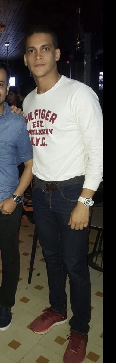 ChicosdeSMR2's tweet photo. Que saben de él? Se llama Andrés 

#SantaMarta https://t.co/IWSJCZIPIV