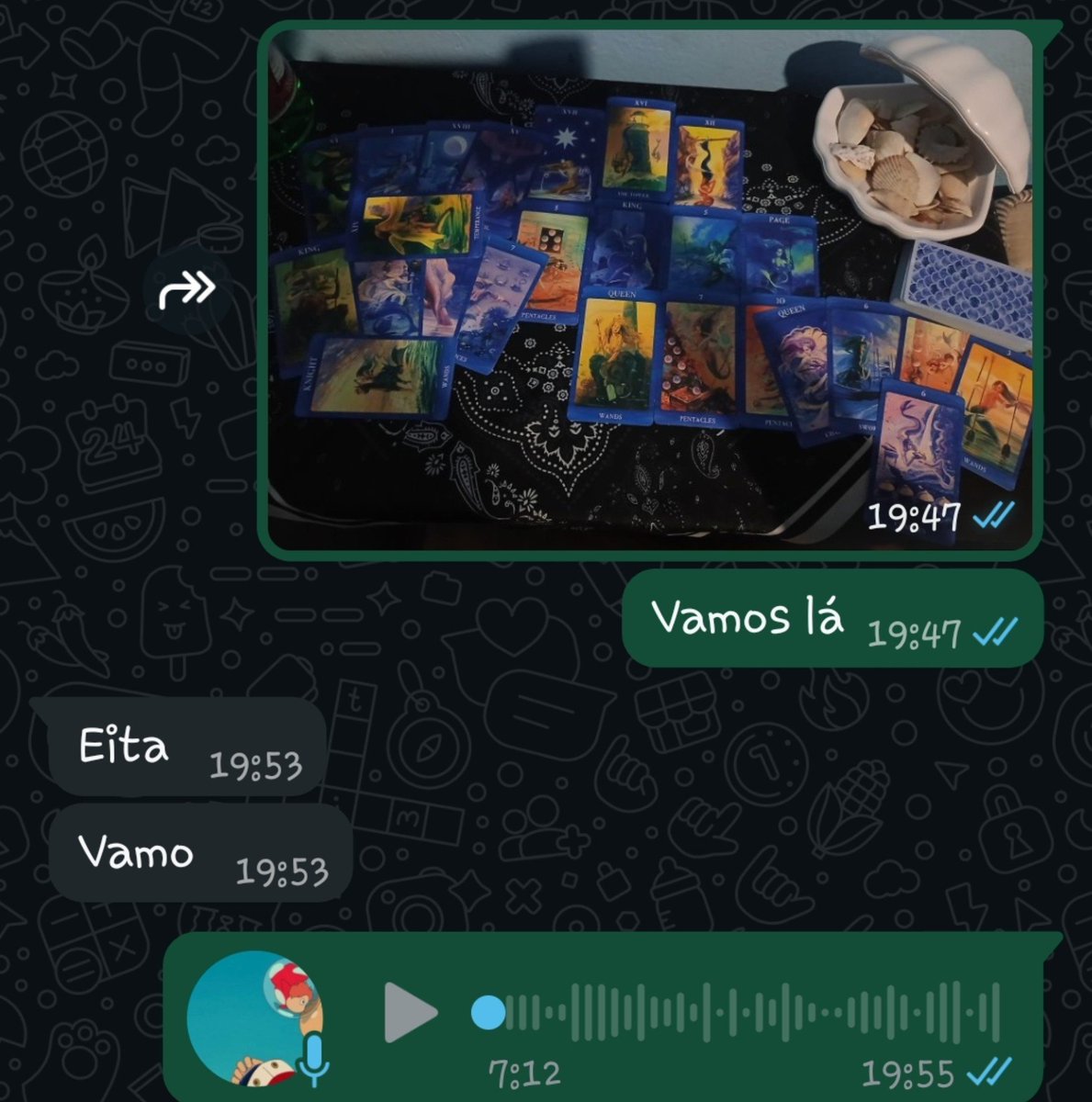 JenmNoy_'s tweet photo. Entrega de pergunta aprofundada✅️

Pela primeira vez usando o deck da minha moça pra atender🥹 https://t.co/V31FKgpBLA