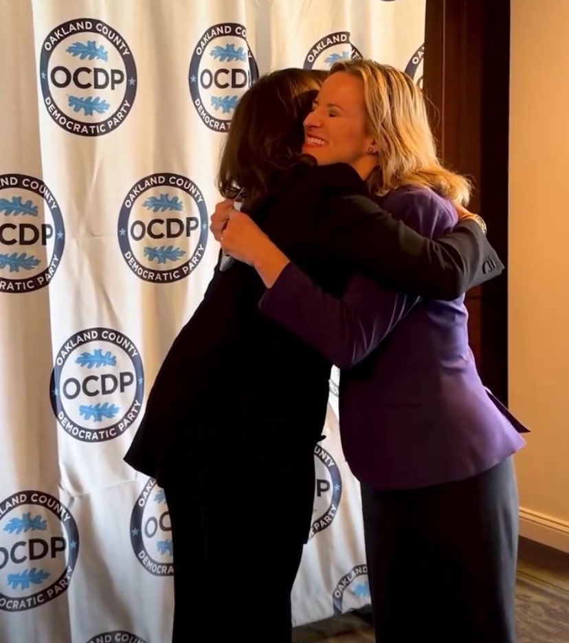 archivekamala's tweet photo. VP Kamala Harris with Jocelyn Benson, Democratic candidate for governor of Michigan. 💙 https://t.co/LpunOBz3X2