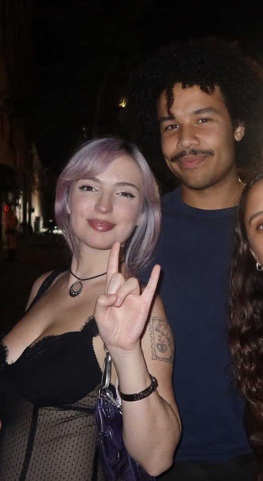 kidnamedlily's tweet photo. they’re calling them the hottest couple of all time https://t.co/b64vOezeWO