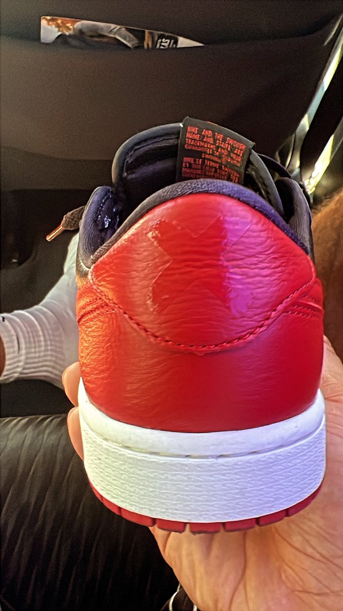 TeddyDonC's tweet photo. #kotd #woyf #sneakerhead https://t.co/VGHa5A2yT3