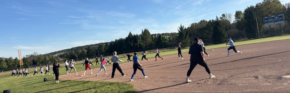 MorrisvilleSB's tweet photo. What a great night at our clinic before a weekend full of hosting softball games! 

It was a beautiful night for some softball with the Mustangs. https://t.co/0rmsOS77gA