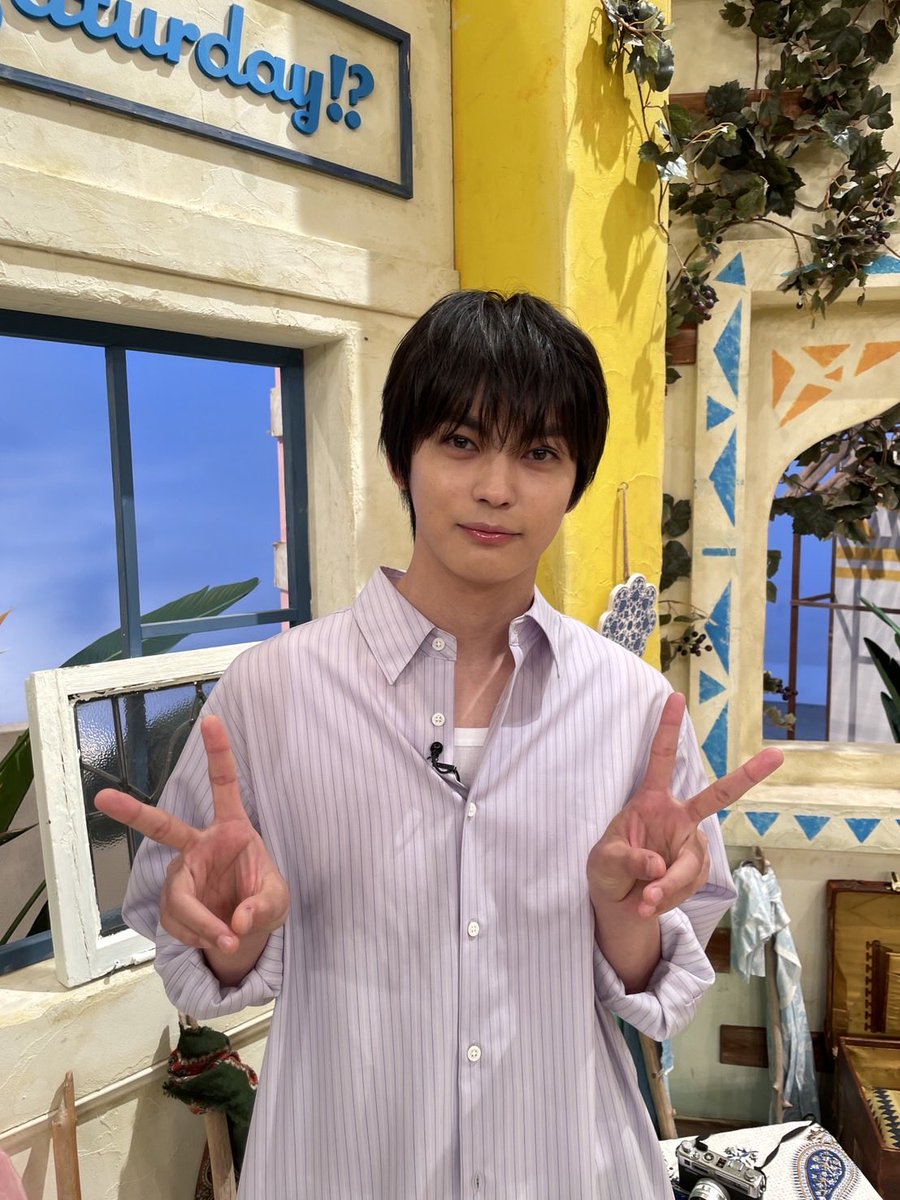 ktv_donani's tweet photo. 💐ゲスト紹介💐
神尾楓珠さん⚽️
オフショットいただきました📸

『＃土曜はナニする！？』
このあと8:30📺
是非ご覧ください‼️ https://t.co/67lGXS2KvM