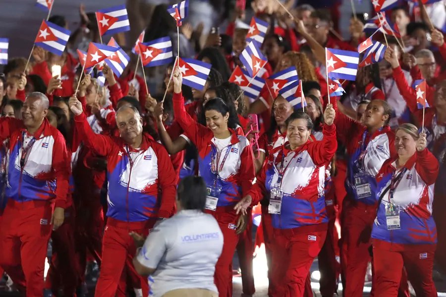 teleSURtv's tweet photo. Un informe oficial cuantificó el impacto de las sanciones estadounidenses sobre el deporte cubano. ¿A cuánto ascienden los daños registrados en 2025? 

👉 Entra al enlace y conoce más: https://t.co/vCoblcP1QE

#Cuba #Bloqueo #25Sep https://t.co/Tsv4QivYF3