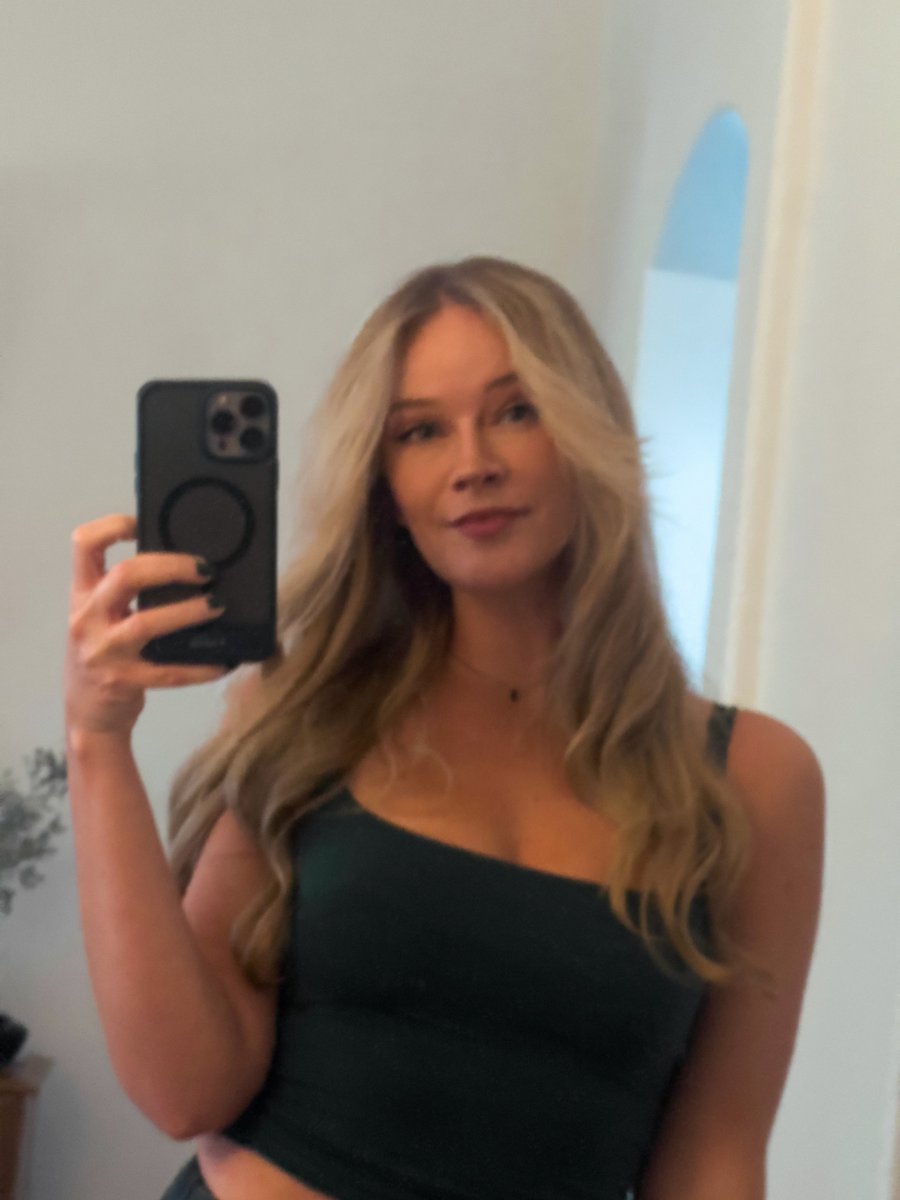kayladelancey's tweet photo. DOIN HOT GIRL SHIT IN THE HOT ZONE 

https://t.co/8pbFKaCg6B 
https://t.co/dtHhGtj9fi https://t.co/bcPxgMZXG7
