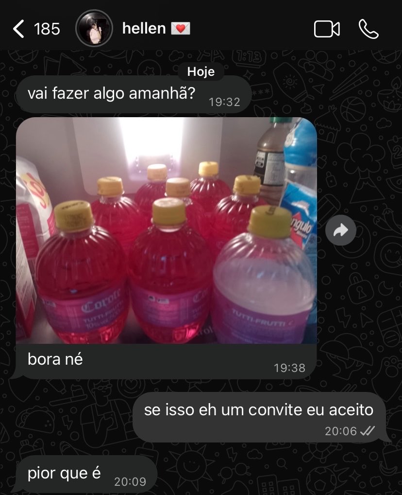 syttori's tweet photo. sim eu sei que sou especial 😘 https://t.co/0ZMd9UFKox