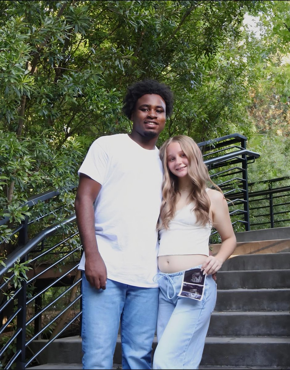 WhiteGirlBlack2's tweet photo. White Queens and Black Men "Great Replacement Plan" starts early and often‼️👸🏼🤴🏿👼🏾 https://t.co/jOeZl6rARi