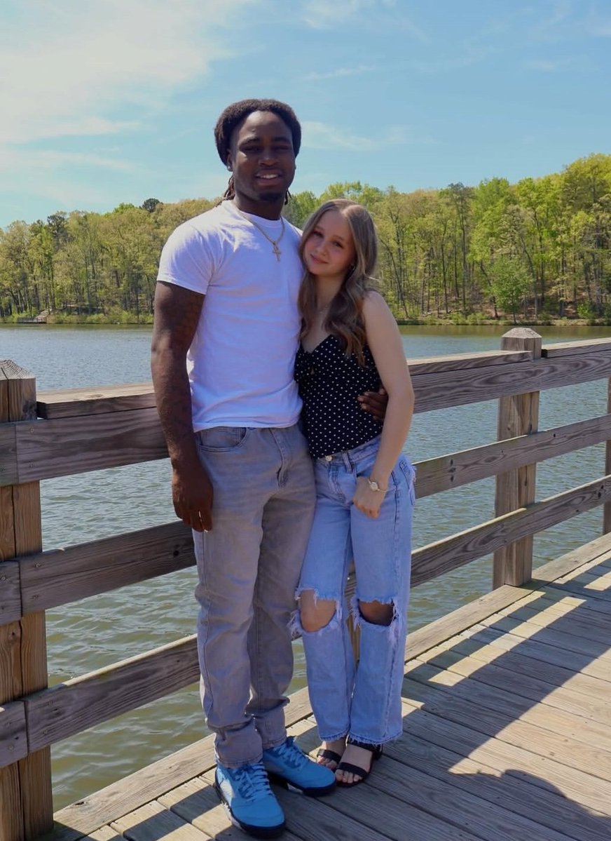 WhiteGirlBlack2's tweet photo. White Queens and Black Men "Great Replacement Plan" starts early and often‼️👸🏼🤴🏿👼🏾 https://t.co/jOeZl6rARi