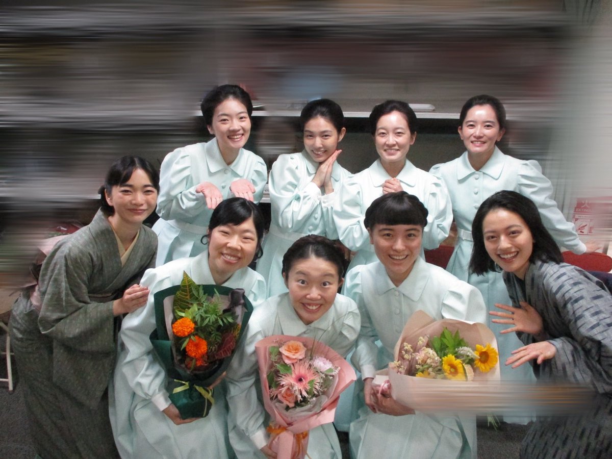 100flowerMomoka's tweet photo. 『風、薫る』
誠にありがとうございました！

恵風看護婦会の一員として、有森ソノとしてかっこいい皆さまと看護婦のみちを一緒に歩ませていただけてとても幸せでした！
「風、薫る」にしなやかな力をいただく日々でした🌬️
いただいた力を胸にまた行って参ります！
ありがとうございました！

#風薫る https://t.co/acaNn3IKfg