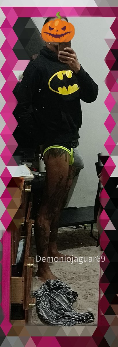 demoniojaguar69's tweet photo. Tiempo sin pasar por acá 
Con o sin calzones?? 👀

Me gustaría ser modelo de ropa interior jajaja https://t.co/iXo4Q18JX9