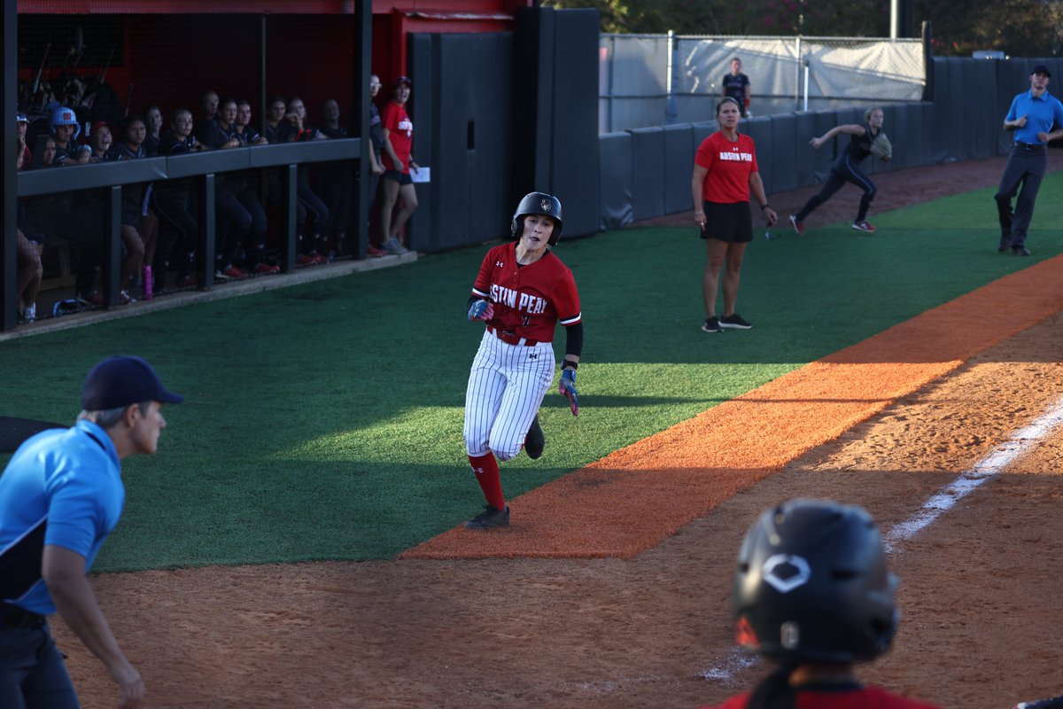 GovsSB's tweet photo. It's up to a 10-3 lead as we head to the bottom of the 8th! 🎩🥎 https://t.co/xTn1btTE9A
