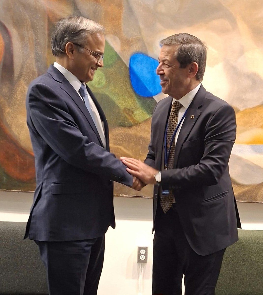 asadmk17's tweet photo. Had a productive meeting with H.E. Tahsin Ertuğruloğlu, Foreign Minister of Turkish Cypriot State on the margins of #UNGA  in New York. Reaffirmed full support to strengthen cooperation with TCS across all sectors as an observer of ECO since 2012. https://t.co/hfZIFL3bts