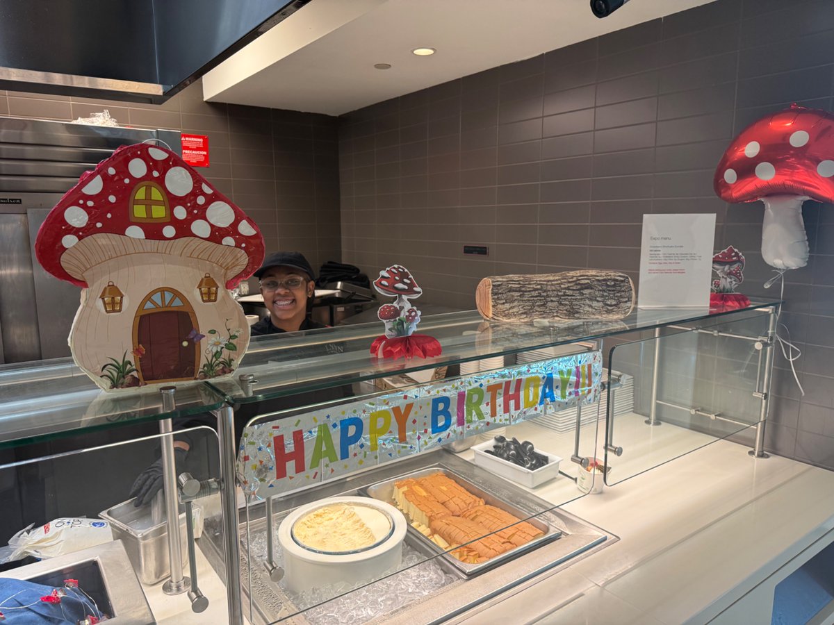 LynnDining's tweet photo. 🍄✨ A little mushroom magic for our September birthday celebration! 🍄✨ https://t.co/9KqJF4qjys