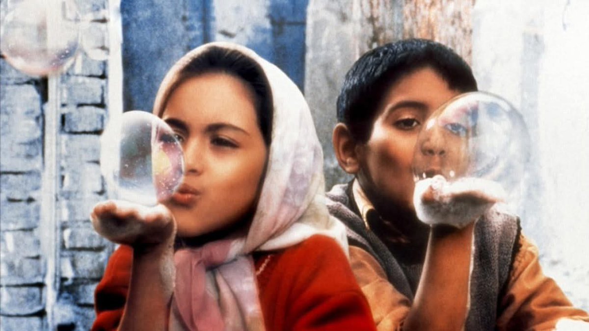 kitapcierdem's tweet photo. Bacheha-ye Aseman (Cennetin Çocukları) 1997 yapımı bir Mecid Mecidi filmi. İran sineması övenlerde bu gece... https://t.co/idaoNOBKGG