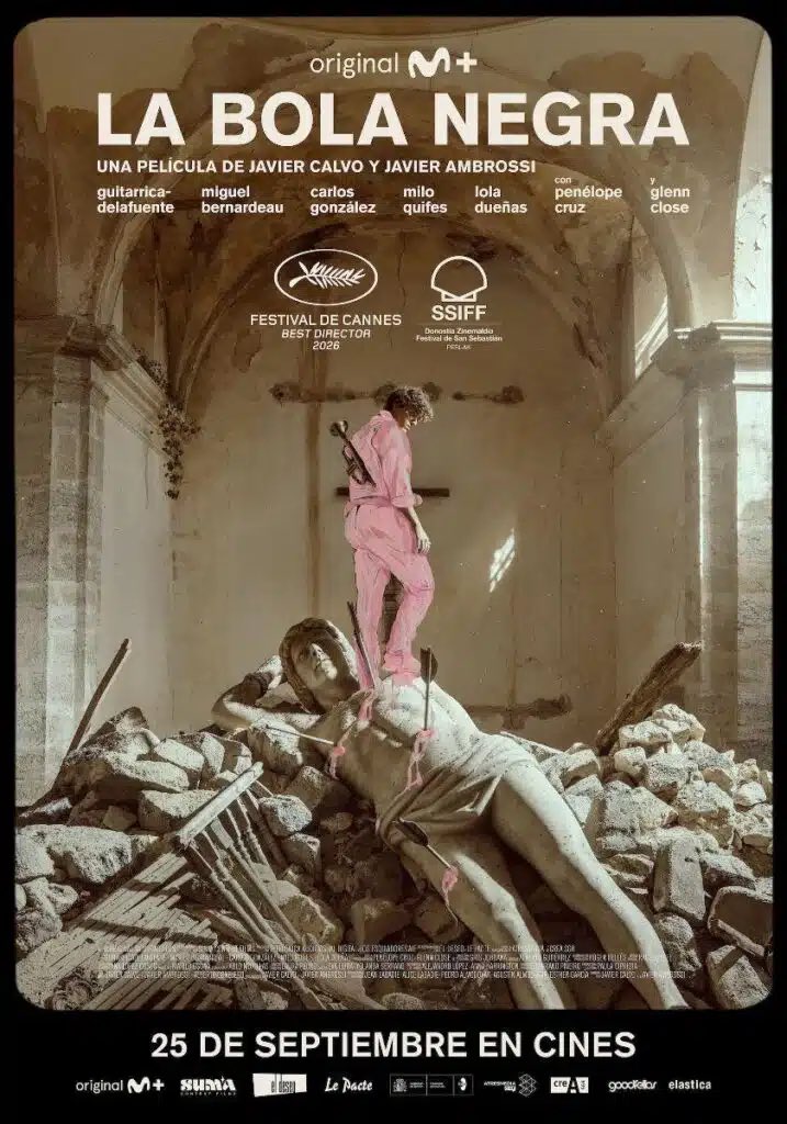 AsierManri's tweet photo. La bola negra es una obra maestra. La película épica que el cine LGTBIQ+ y español necesitaban. Una locura, tan bien hilada, escrita, dirigida y actuada que merece todos los reconocimientos. Qué grandes son Los Javis. De las experiencias más bestias que he vivido en un cine. https://t.co/OCgvZbn7wo