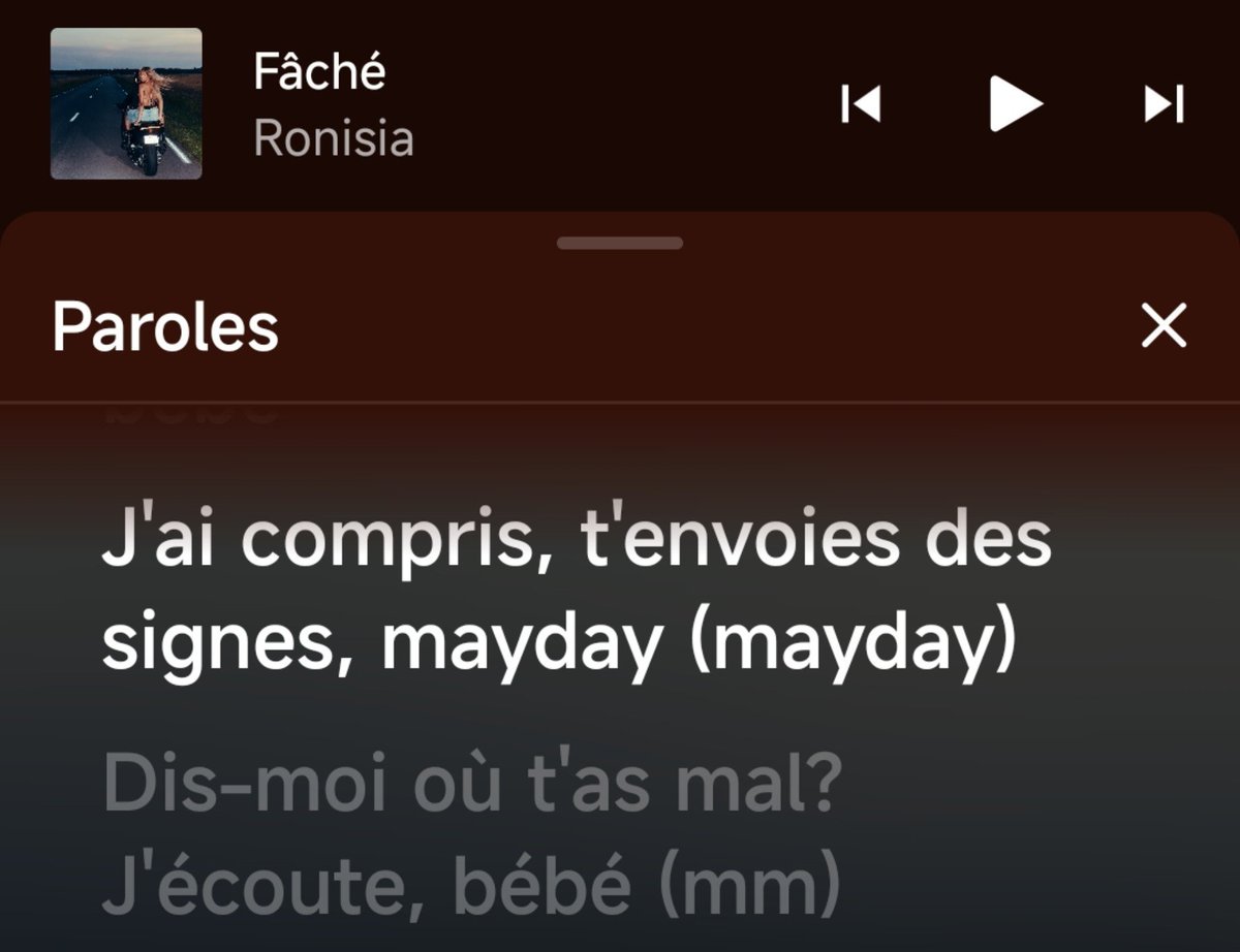 FcTiakola's tweet photo. Tout le thé est dans les sons juste le public n'est plus messy comme avant. Je voyais mais je disais rien 😹😹😹 https://t.co/whW6iU1FQe