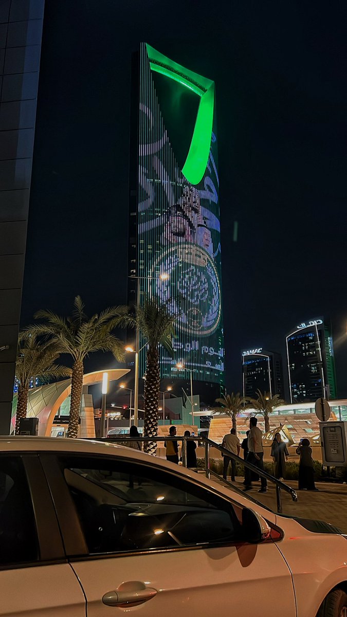 Starrorry's tweet photo. Saudi national day 96🇸🇦 https://t.co/Lr0cufVhX2