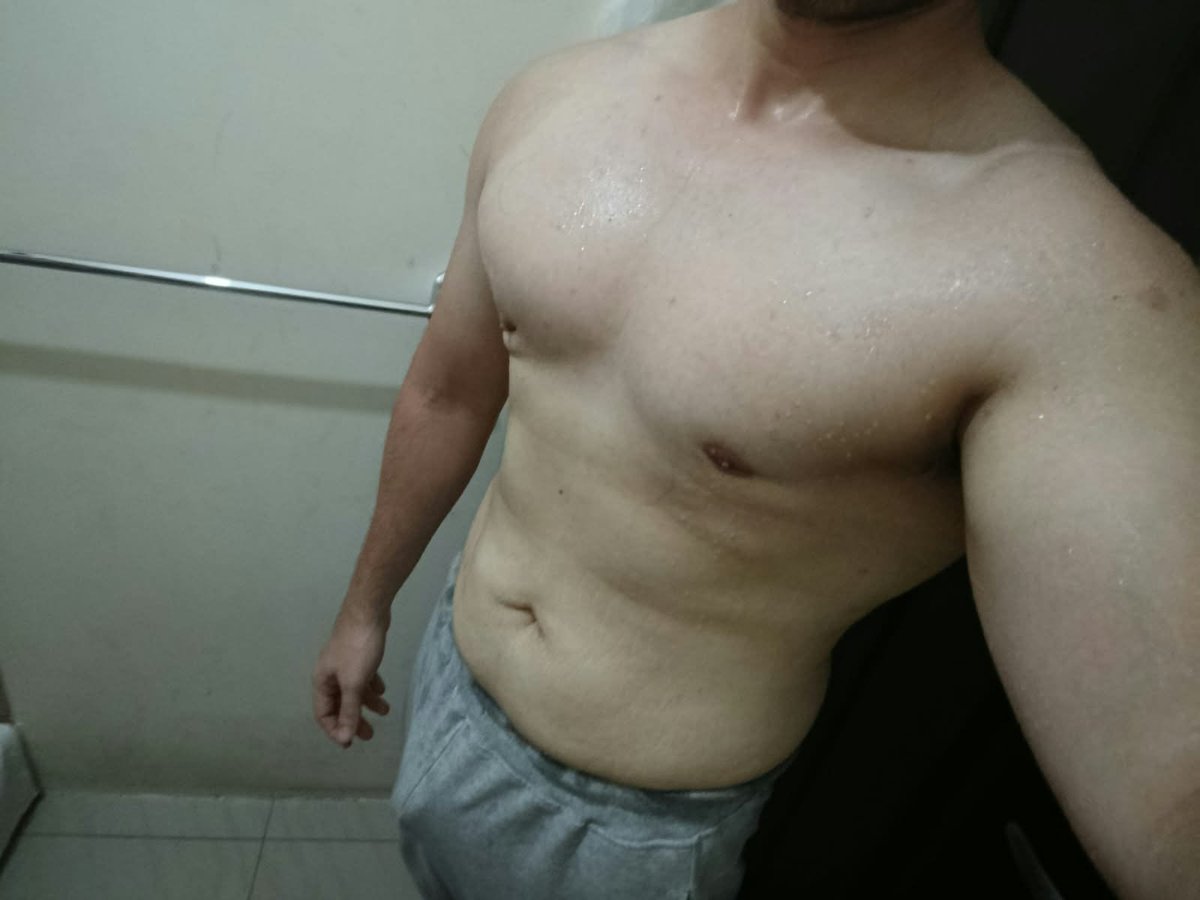 SKaiisert's tweet photo. Aún falta pero se ha ido progresando. Espero poder conocer más hotwifes y parejas sw.

#single #hotwife #guayaquil #trio #hmh #cuckold #swinger https://t.co/8jtaXkTXqT