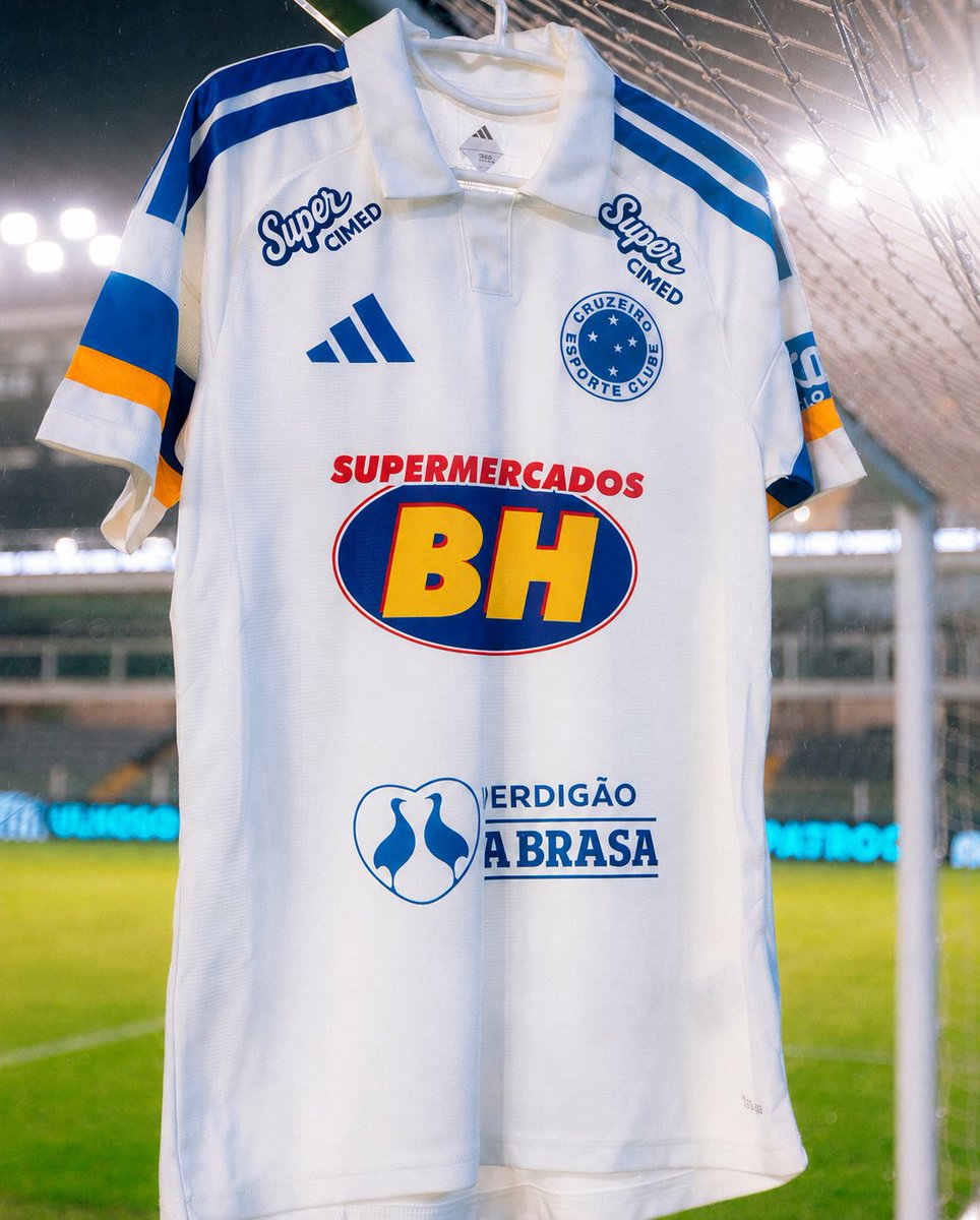 brgdpaulin's tweet photo. @Cruzeiro @adidasbrasil Já vai escolhendo ae https://t.co/vvE2pQTwvj