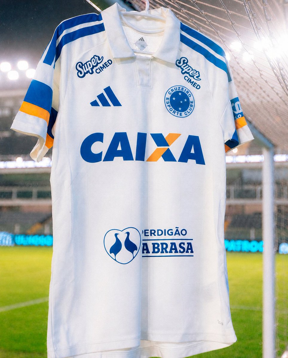 brgdpaulin's tweet photo. @Cruzeiro @adidasbrasil Já vai escolhendo ae https://t.co/vvE2pQTwvj