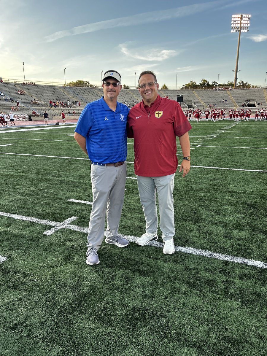 FNFwgno's tweet photo. Calm before the storm at Tad Gormley Stadium in Nola’s City Park.
@JHSNolaFootball @CoachManale & @BrMartinFB @Coach_Bonis #FNF35
📷 @CatholicLeague_
Full highlights @nola38 at 11pm and @WGNOtv at 12pm via @WGNOsports hosted by @richiemills & @lricard8 https://t.co/280vhcY6R9