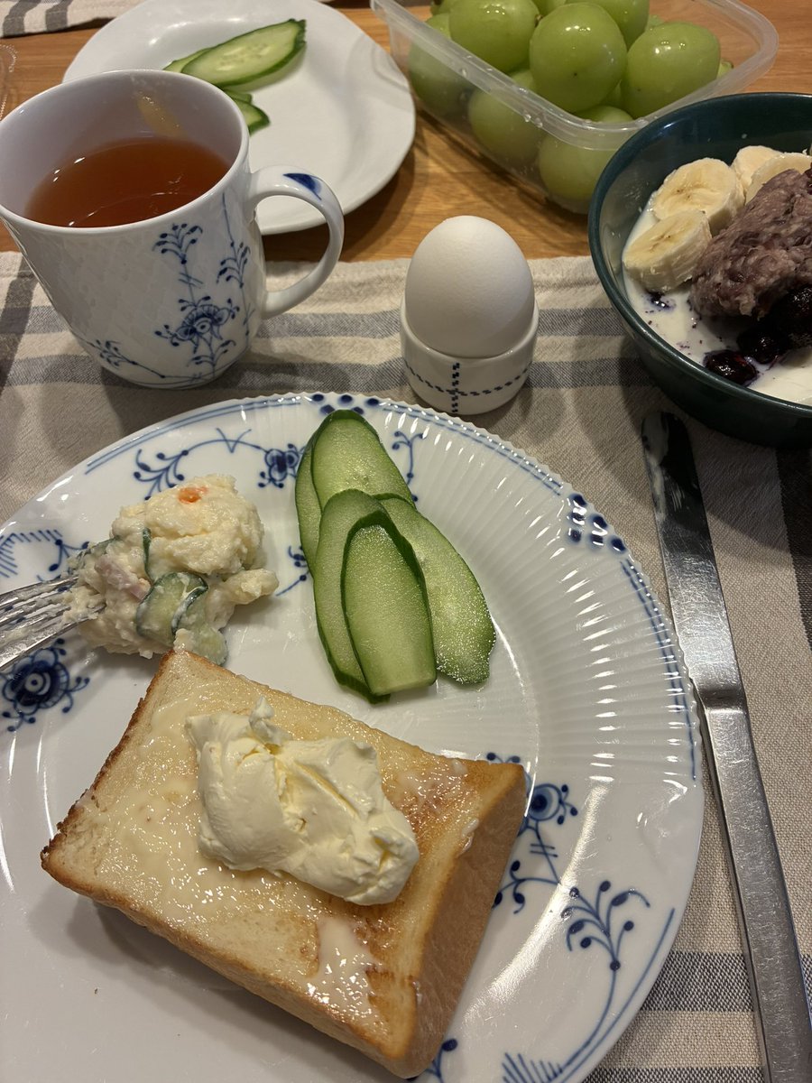 TK22001765's tweet photo. 朝ごは〜ん
しっかり食べてしっかり弾いて参りましょ https://t.co/JhTRcMuThg