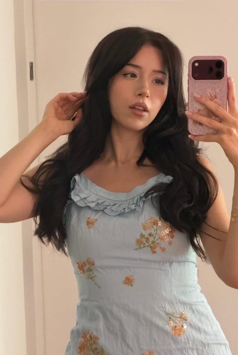 MelayGoon's tweet photo. Only the most unhinged dirty nasty and filthy thoughts about Pokimane 😵‍💫 https://t.co/1VBrizedMT
