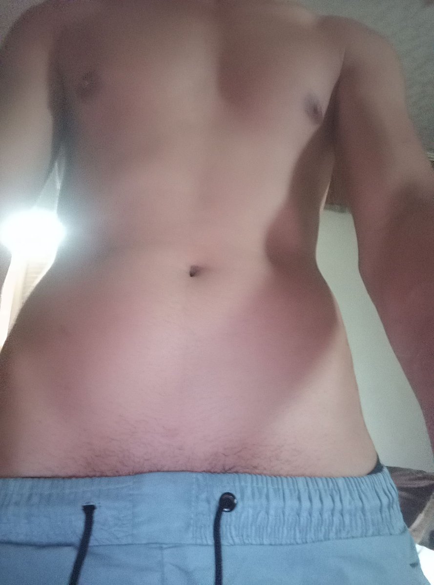 Umar23256's tweet photo. Morning Hot 🥵 https://t.co/LYww4wvNBX