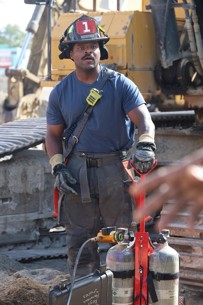 IFD_NEWS's tweet photo. around his body. This was an all-hands-on deck mitigation. At 1:36 PM, Mr. Padgett was freed and assisted up and out of the trench.  Total extrication time was 2 hours and 47 minutes. He was taken to Eskenazi hospital, checked for injuries and released. https://t.co/SWd1ACKmna