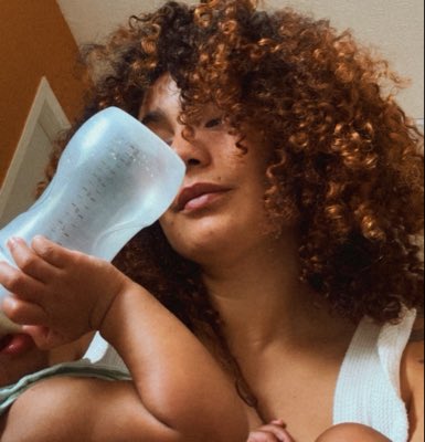 anegralua_'s tweet photo. Pra combinar com a minha skin mãe de gêmeos 
#NovaFotoDePerfil https://t.co/zvAFK9cRG2