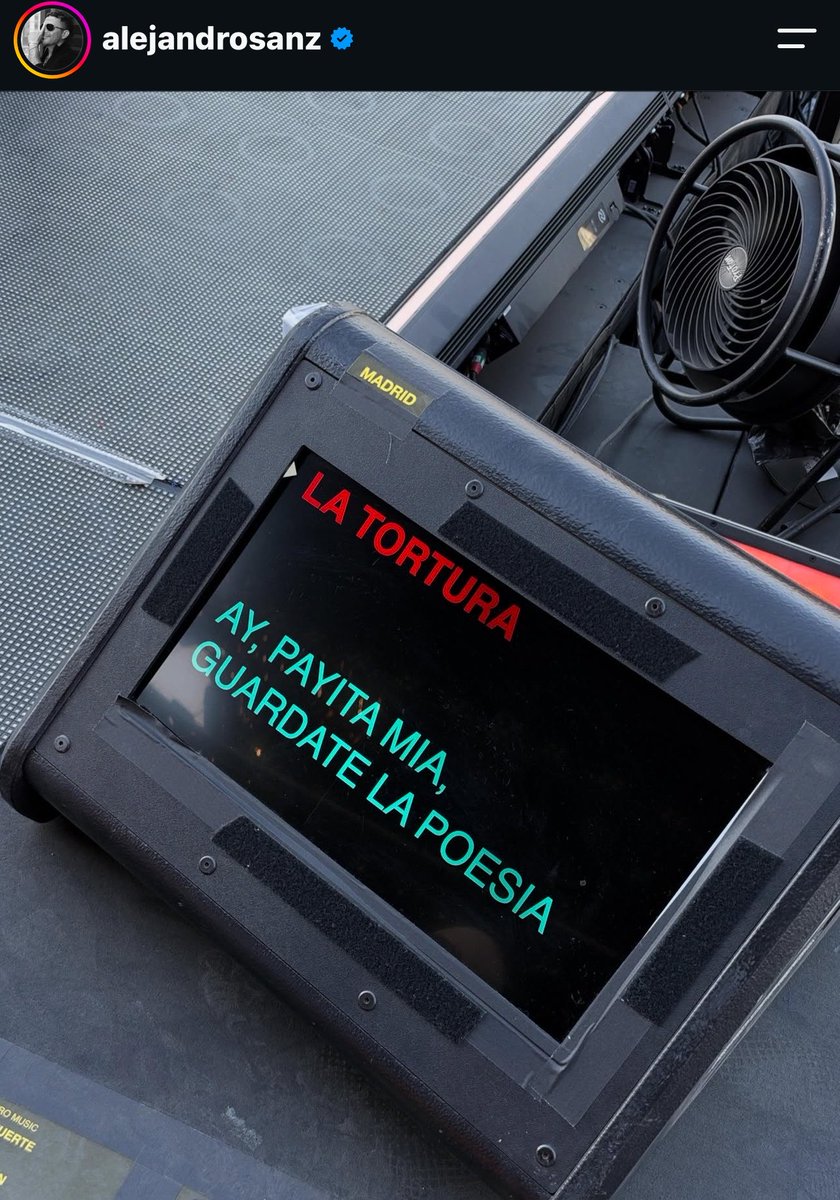 eidykiss1's tweet photo. Alguien que me explique… payita mía ??? Toda la vida cantando “ay mamita mía “ https://t.co/Z6TUNVdE3u