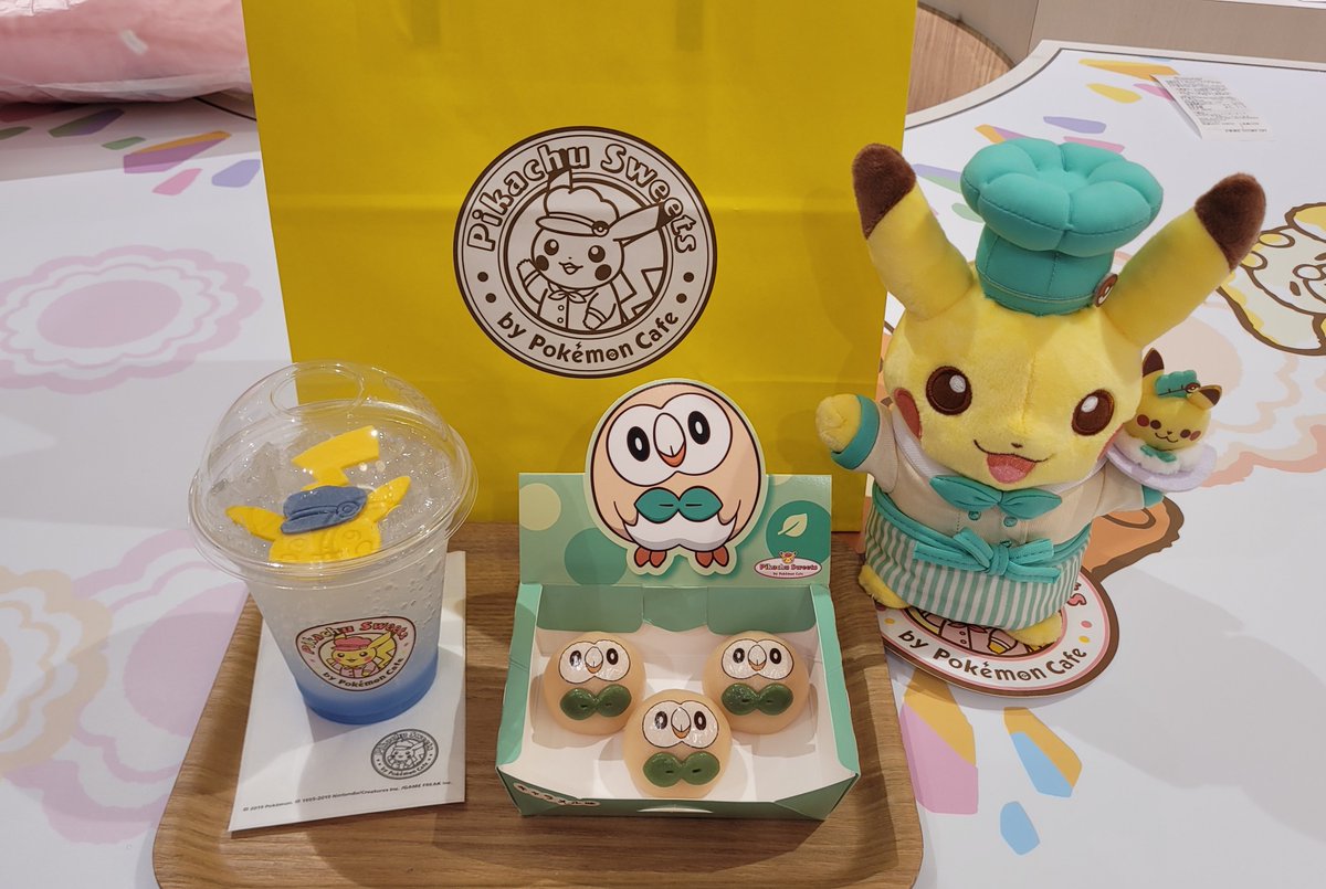 sooshy_art's tweet photo. Pikachu plush collection update ⚡️
during this Japan trip I bought 6 new pikachus from 6 new locations which included grabbing a snack at Pikachu Sweets and finding the 30th anniversary Takara Tomy 1/1 Pikachu at Pokémon Center Mega Ikebukuro https://t.co/BBc1hXAC3S