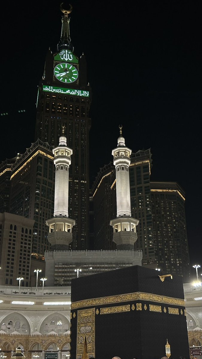 j63806's tweet photo. الحمدلله الذي بلغني هواء مكة، وسكينة مكة
الحمد لله على تمام العمرة  اللهم إني استودعتك أدعية فاض قلبي بها اللهم تقبل منا ❤️ https://t.co/28ZRTiJhOK