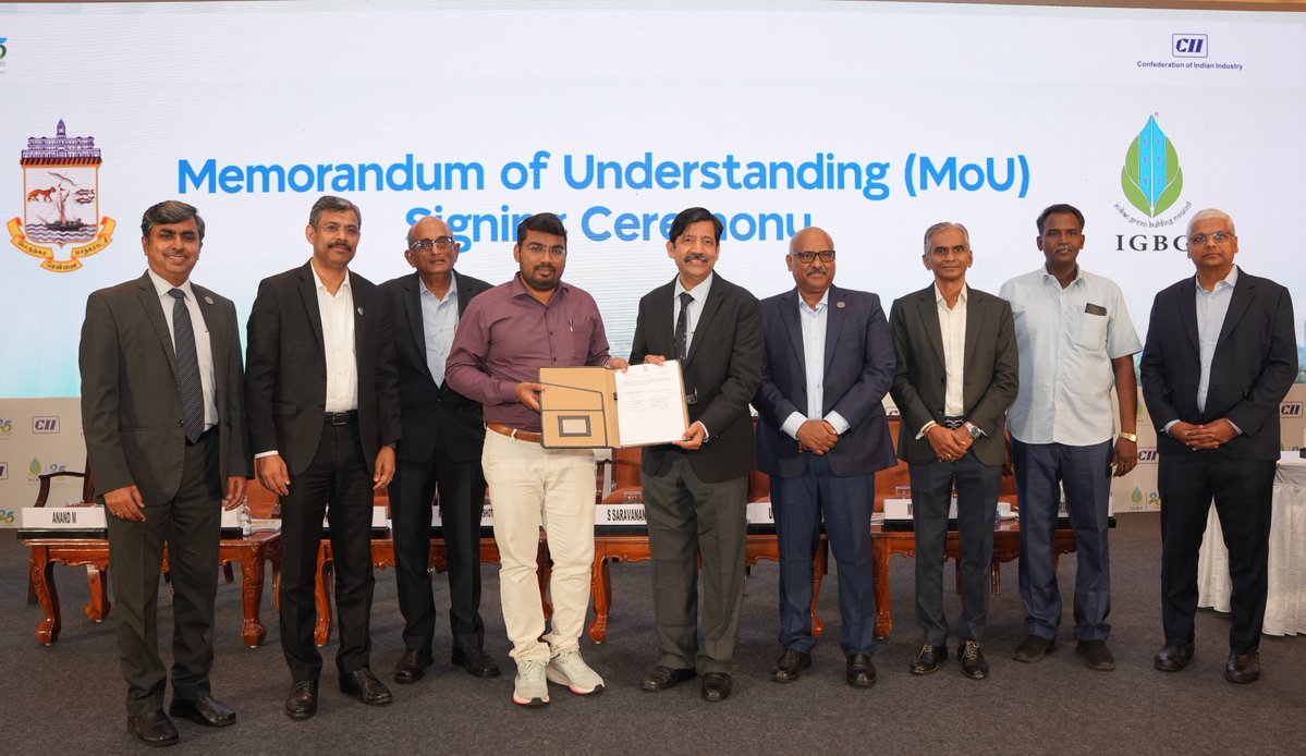 NewsStar69313's tweet photo. Tamil Nadu Accelerates Green Transformation As IGBC Signs Mous With GCC And The Tamil Nadu PWD To Advance Sustainable Built Environment And Unveils 1,500 IGBC-Rated Projects.
#Tamil #Nadu #Accelerates #Green #Transformation #IGBC #Signs #Mous #With #GCC
https://t.co/5e90Nb01nn https://t.co/Cg9qX3EJXC