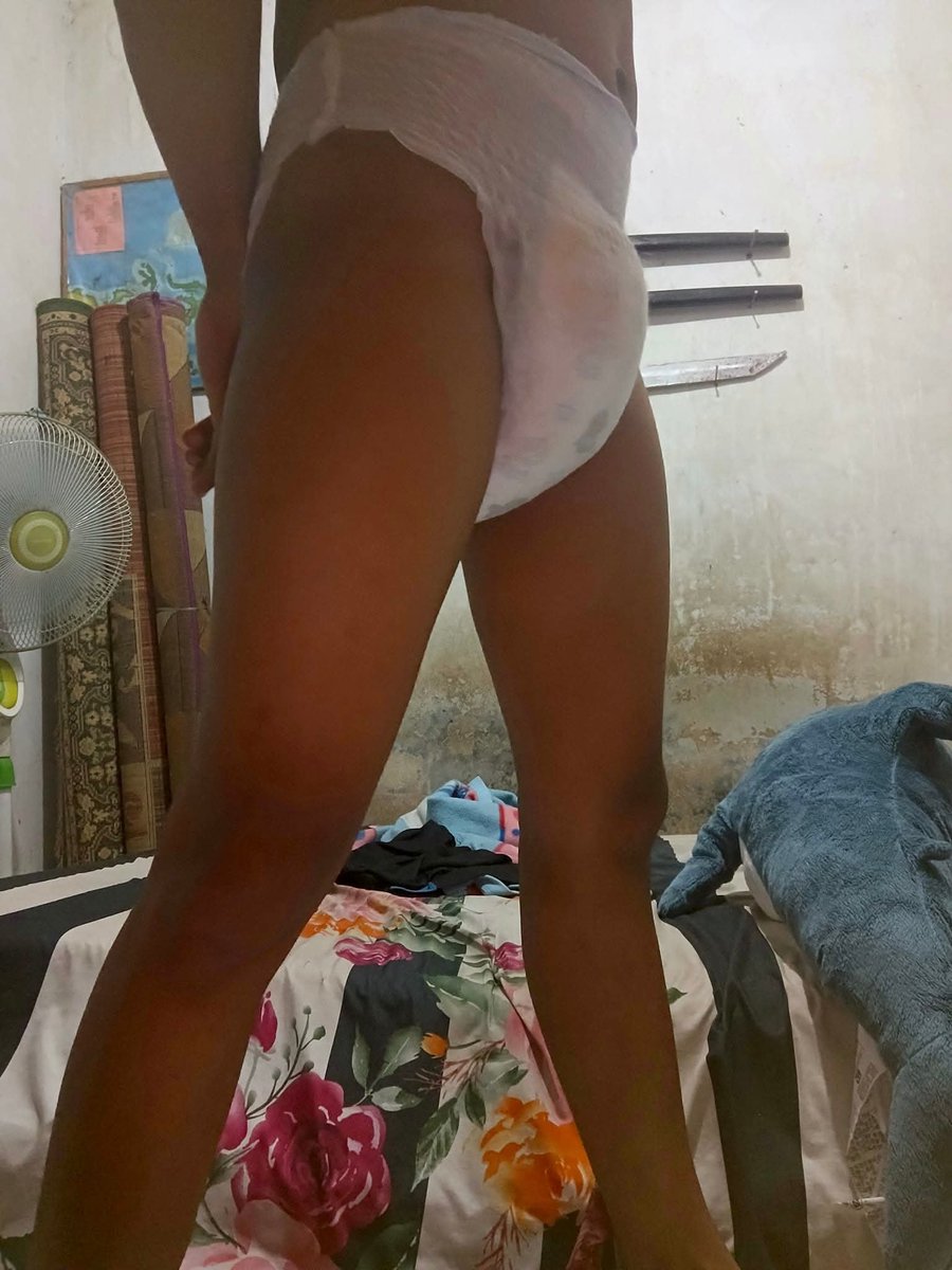 Sandixxg's tweet photo. Good morning ☀️
New day, new energy, new adventures.
Before starting the day, make sure the most important thing is ready: diaper on. 
Stay comfortable, stay confident, and face whatever comes your way.
Diaper on. Confidence on. Let’s conquer the day. https://t.co/ofK6qOiXky