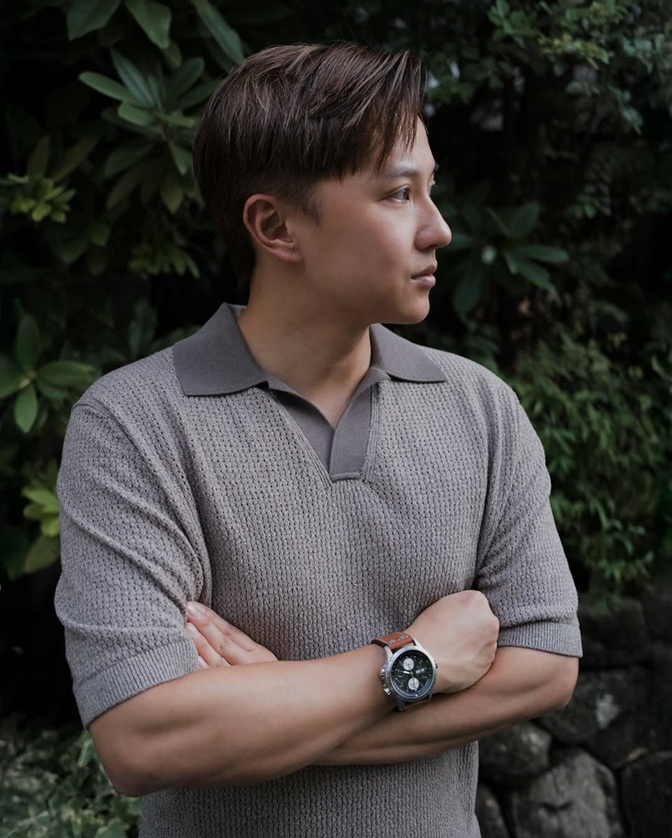 JJr_Silva's tweet photo. So, I grabbed my bag, secured my  Khaki Aviation X-Wind pilot watch, and left the city for Kawaguchiko. Glamping with new acquaintances, enjoying a BBQ with Mt. Fuji as a backdrop, and even a brief trek in the Fuji Forest… for the first time in ages,... https://t.co/3xYogLNGnQ