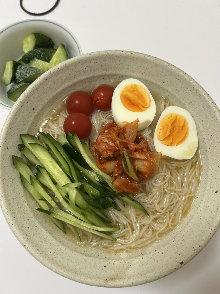 RIIMETAL's tweet photo. そうめん冷麺つくった https://t.co/mXmcQLPvQK
