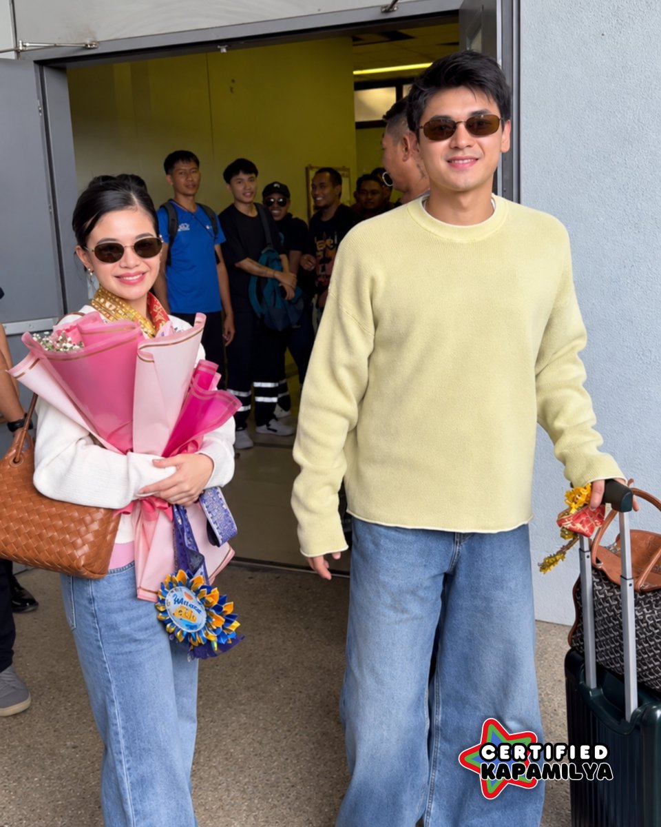 CertKap's tweet photo. Look | Mainit na sinalubong ng Cebuano fans sina Dustin Yu at Bianca De Vera. Sumama si Bianca para magbigay ng suporta sa celebrity baskteball game na kasali si Dustin Yu na gaganapin today.

Admin Two
#DustBia #DusBi https://t.co/E5Rdzux4g0