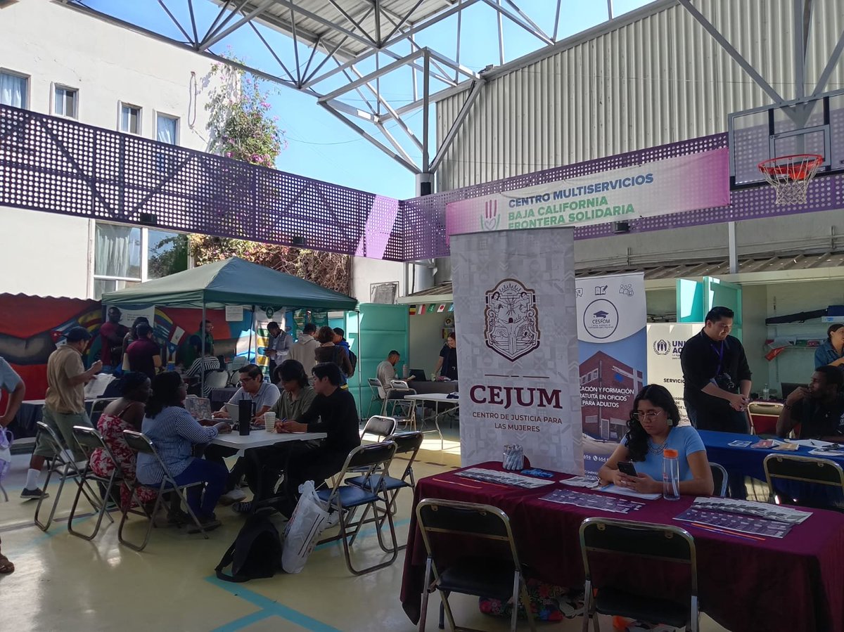 comar_sg's tweet photo. En el Centro Multiservicios #BC Frontera Solidaria en #Tijuana se llevó a cabo la 28ª Jornada de Inclusión y Coexistencia, un espacio de convivencia intercultural.  🤝✨ @SEGOB_mx @arturomedinap
@xade_mm https://t.co/68evMjbGtR