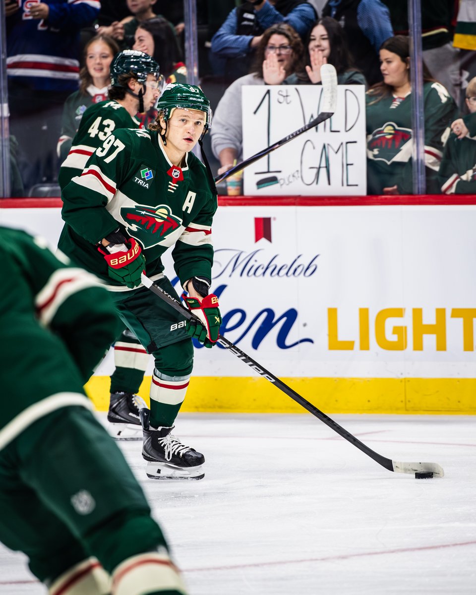 mnwild's tweet photo. 'tis the season https://t.co/CmtyPVXWQ6