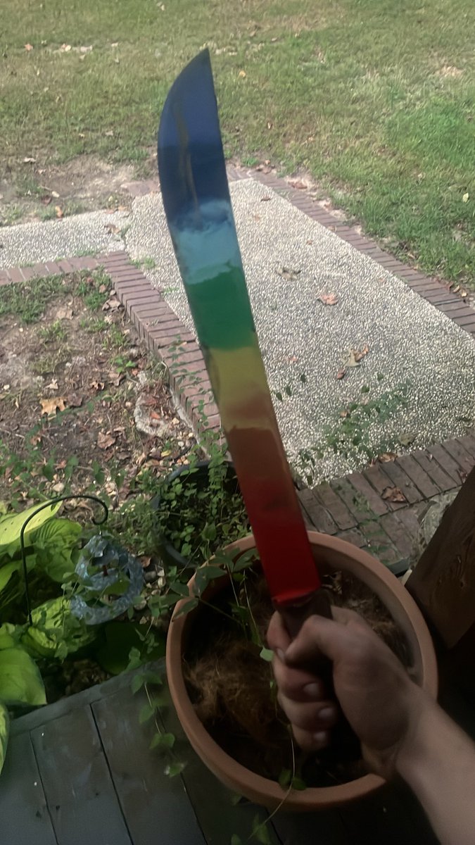 inceltrixiefan's tweet photo. Rainbow machete https://t.co/6cs7AT6kPM