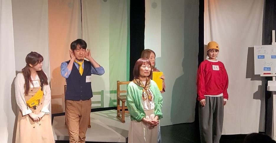 FIVE_CRANEGAME's tweet photo. #インプロ　#FIVECRANEGAME  #即興 #FCG9周年　#関西小劇場 #5CGAME https://t.co/gzluvrA1q0