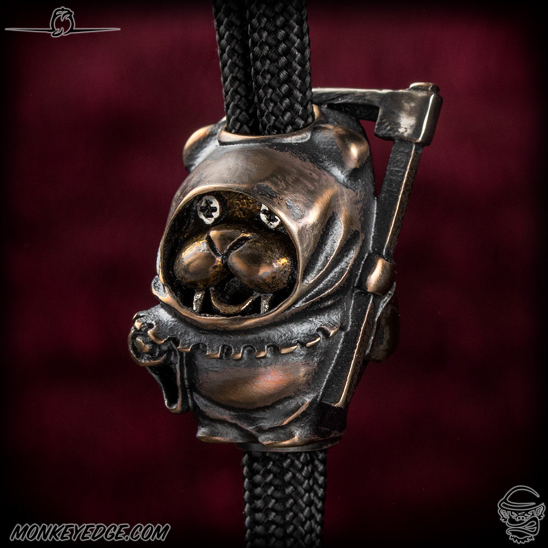 MonkeyEdge's tweet photo. These Bad Teddy beads from Dmitry Streltsov aren’t as cuddly as your childhood bedtime pal! Stitched button eyes, bad attitudes, and getups from astronaut to grim reaper. In stock now at https://t.co/WzdXkdNmr7!
#bead #art #dmitrystreltsov #edcbead #edc https://t.co/cPjuQgbsLp