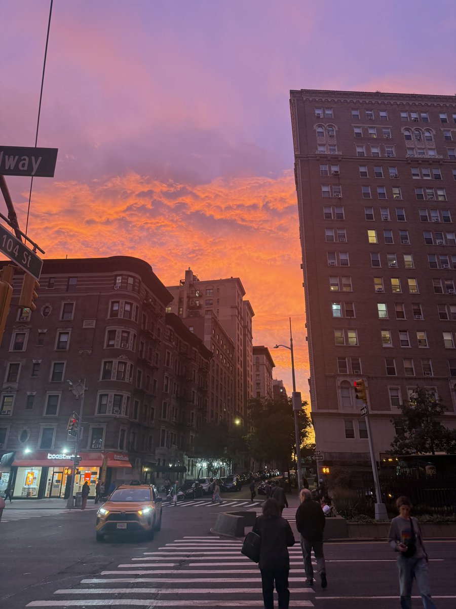 0xGeom's tweet photo. New York City before the storm https://t.co/ti3cWij7qr